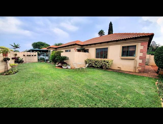 4 BEDROOM HOUSE FOR SALE IN HESTEAPARK